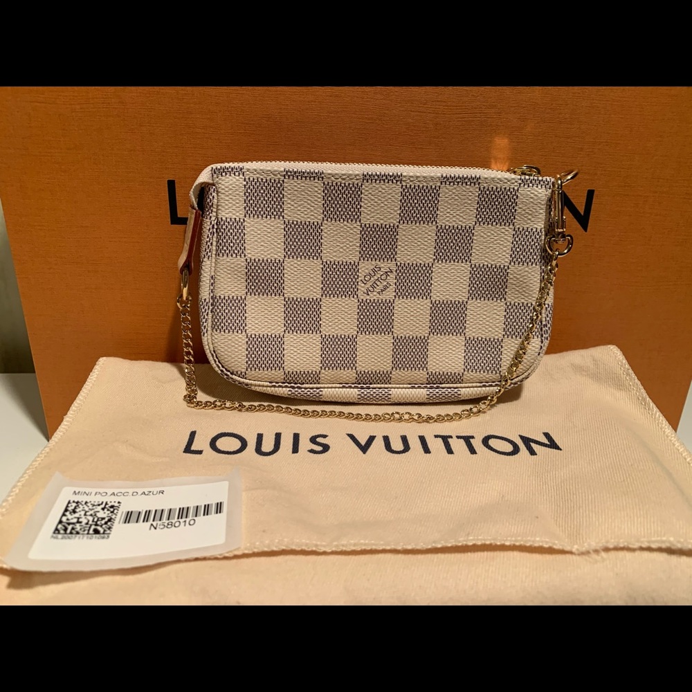 Louis Vuitton Mini Pochette Damier Azur